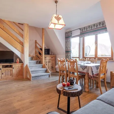 Apartament Czerwona Izba