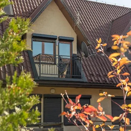 Czerwona Izba Apartament